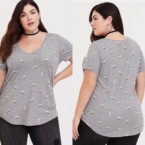 Torrid | Gray Fox Print Short Sleeve V-Neck Pocket Tee | Size 2X